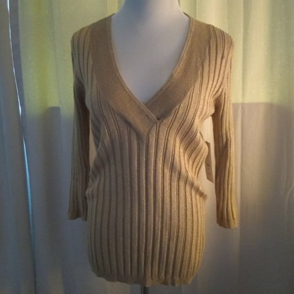 METALLIC GOLD V NECK SWEATER MED.